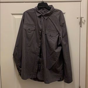 2xl Kenneth Cole shirt